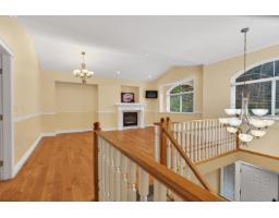 9766 130a Street, Surrey, BC V3T5K4 Photo 11