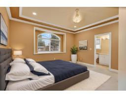 9766 130a Street, Surrey, BC V3T5K4 Photo 25