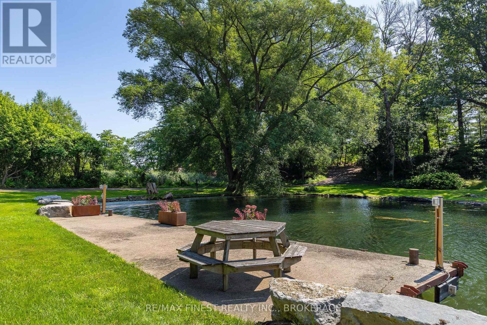 65 ROSE ISLAND LANE - Image 13