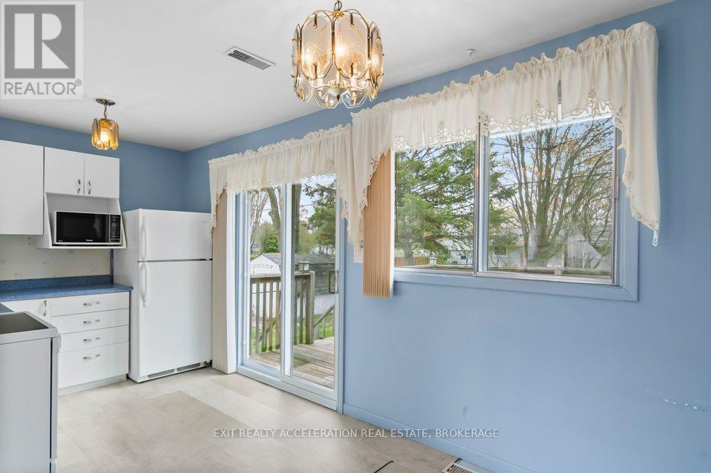 116 SHERWOOD AVENUE - Image 12