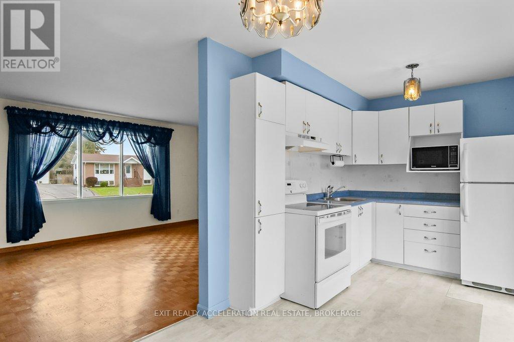 116 SHERWOOD AVENUE - Image 13