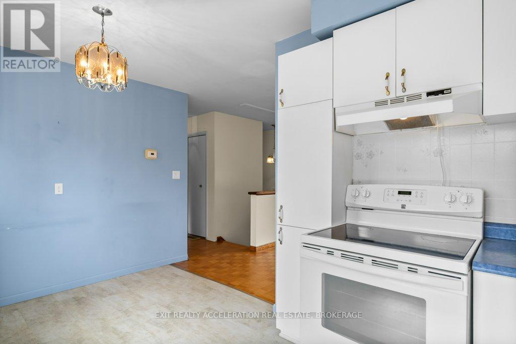 116 SHERWOOD AVENUE - 15