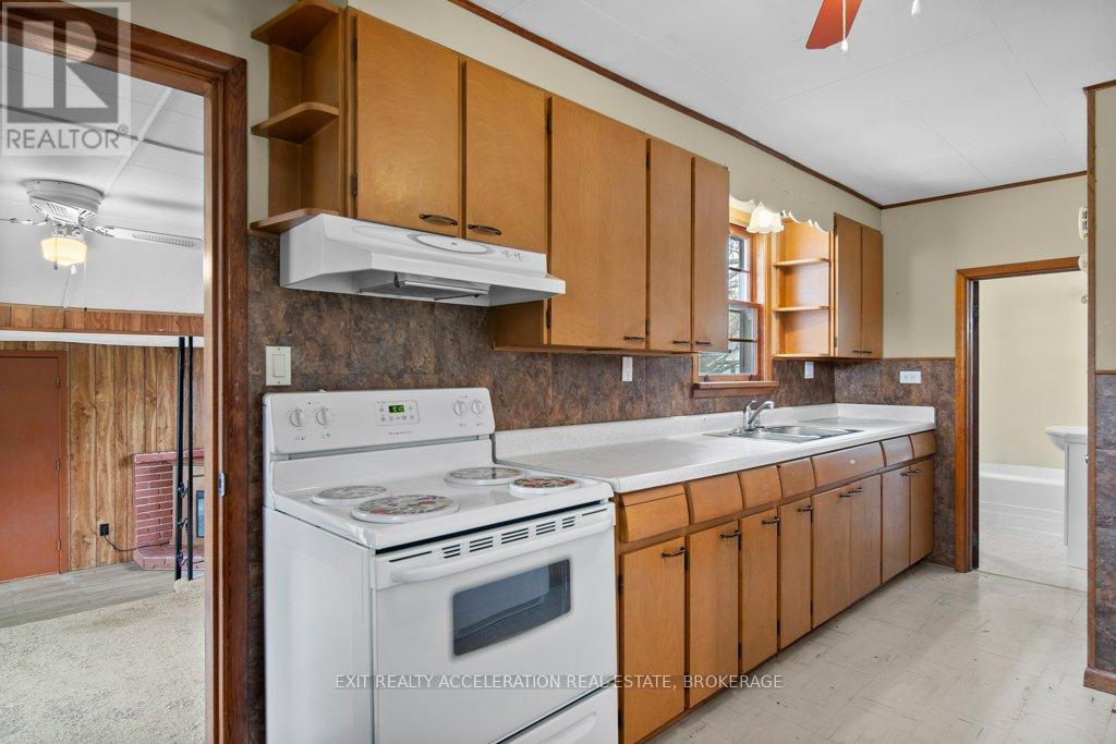 302 OLD HAMBURG ROAD - Image 10