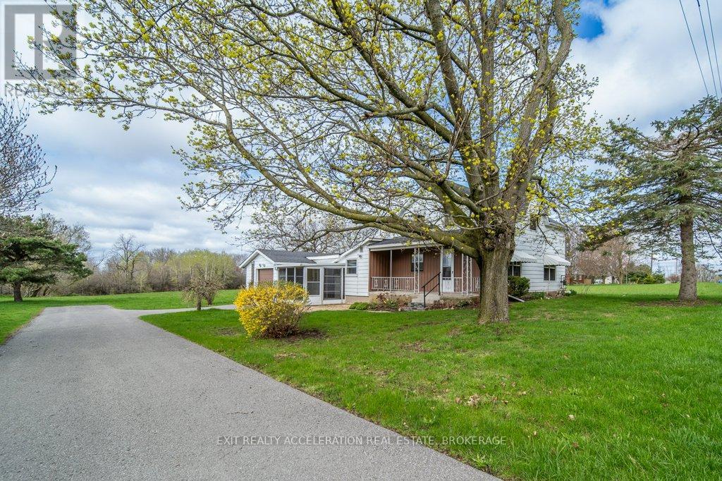 302 OLD HAMBURG ROAD - 2