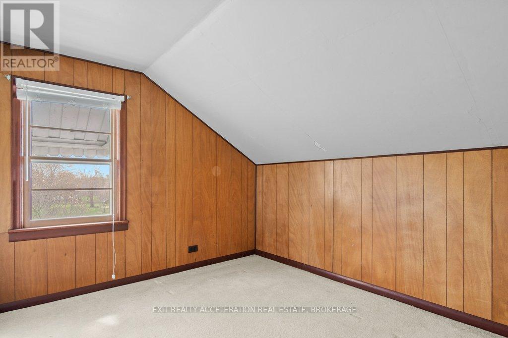 302 OLD HAMBURG ROAD - 25