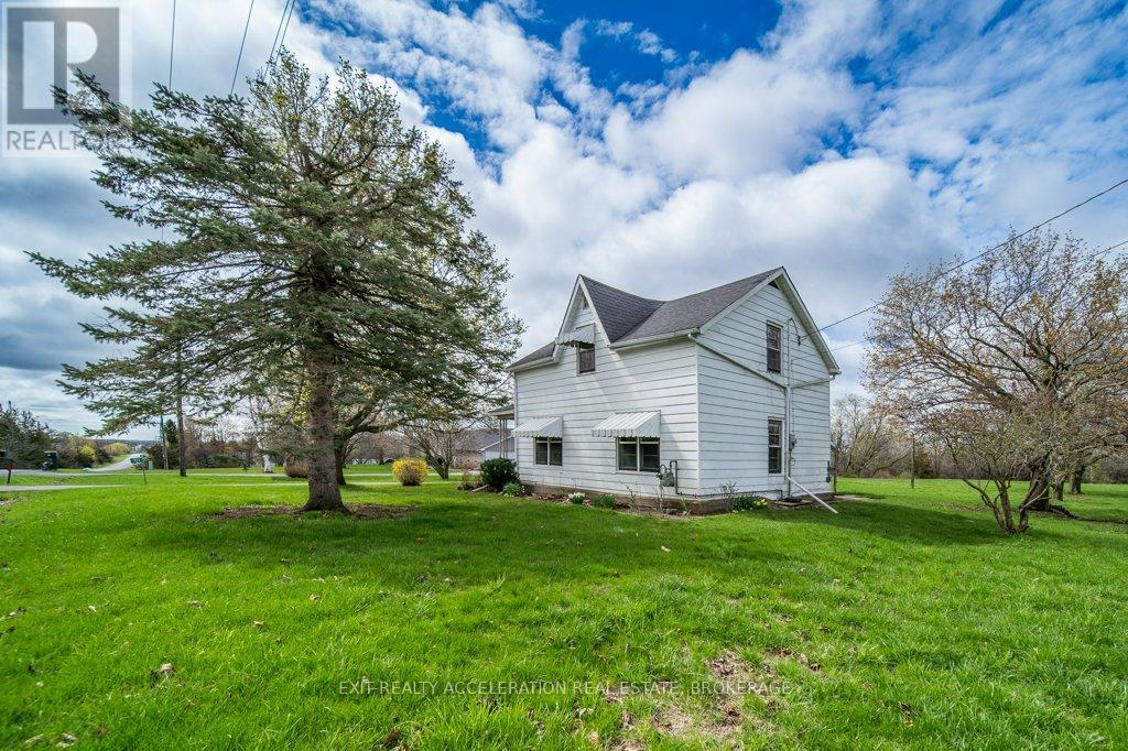 302 OLD HAMBURG ROAD - 5