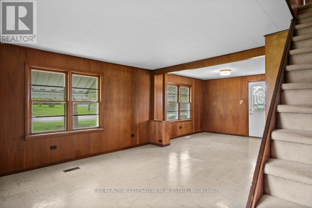 302 OLD HAMBURG ROAD - 9