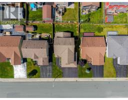 33 Castle Bridge Drive thumbnail 28
