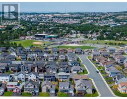 33 Castle Bridge Drive thumbnail 35