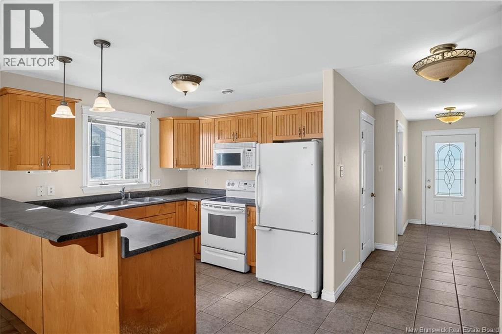 35 Saint Peters Court - Image 4