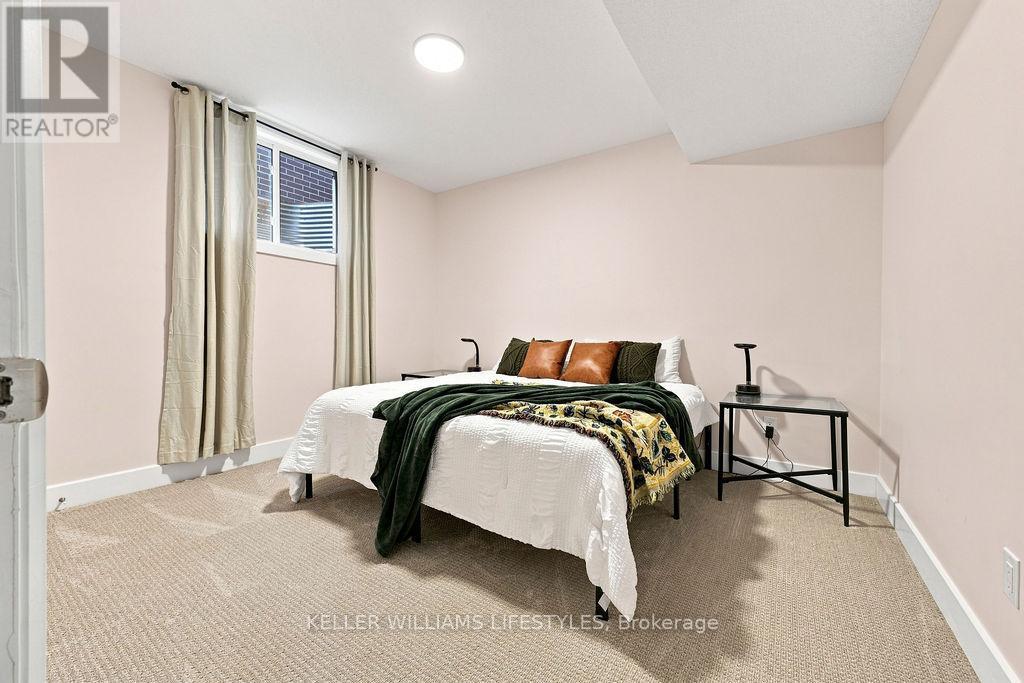 130 SCOTTS DRIVE - Image 24