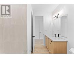9 - 94 Coastal Crescent, Lambton Shores, ON N0M1T0 Photo 7