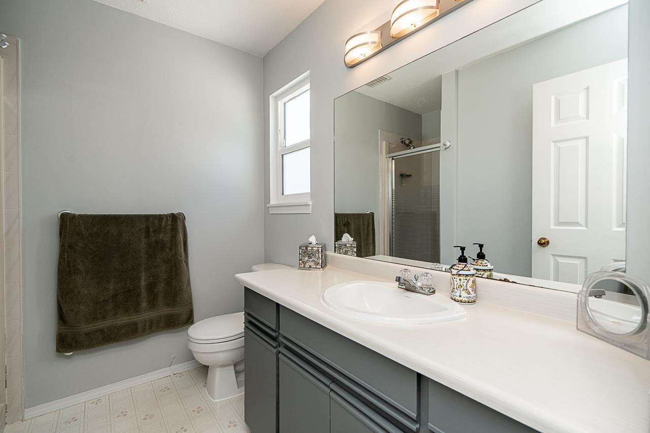 Photo of 20783 51B AVENUE 19