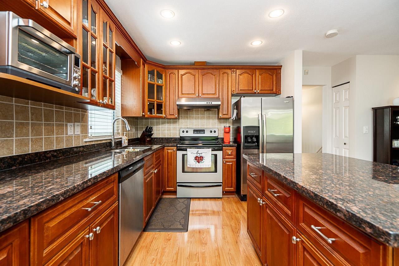 Photo of 20783 51B AVENUE 17