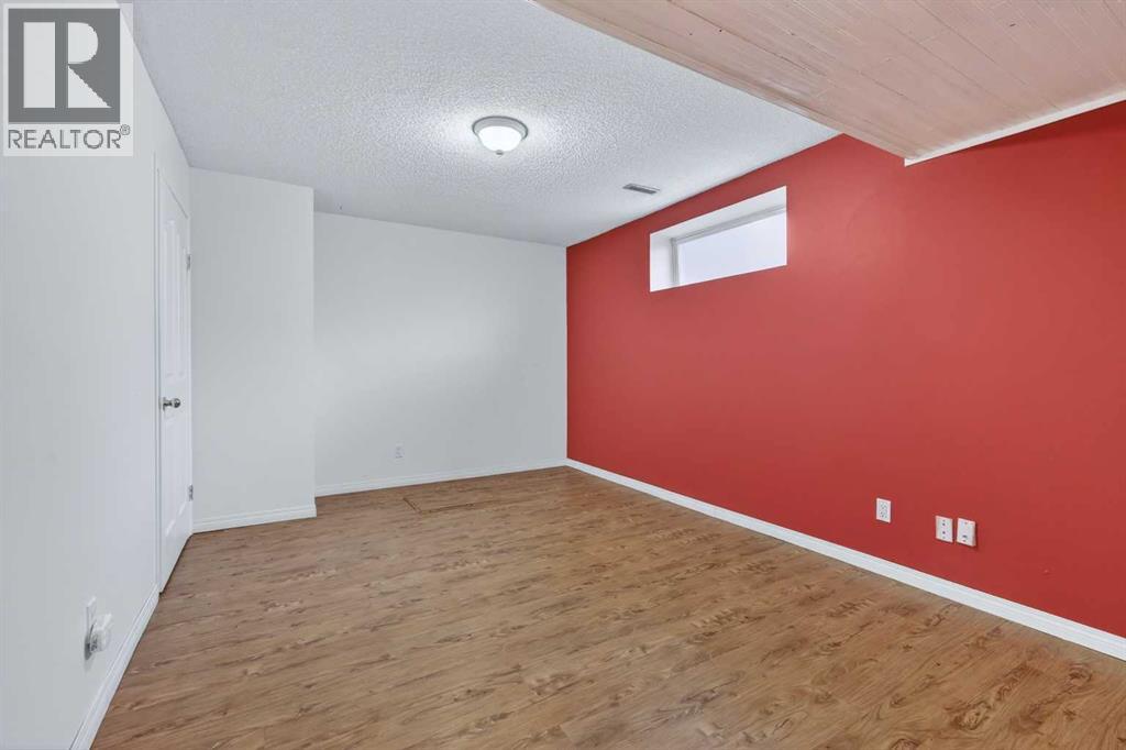 118 Invermere Drive - Photo 38
