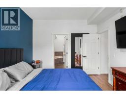 5208, 14 Hemlock Crescent SW - photo 13