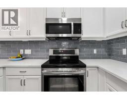 5208, 14 Hemlock Crescent SW - photo 14