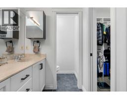 5208, 14 Hemlock Crescent SW - photo 18