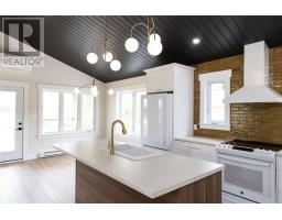 15 Smiths Waters Road thumbnail 13
