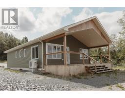 15 Smiths Waters Road thumbnail 3