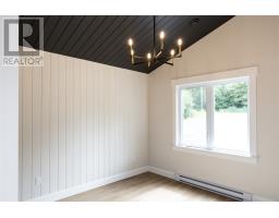 15 Smiths Waters Road thumbnail 8