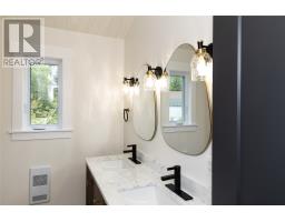 15 Smiths Waters Road thumbnail 9