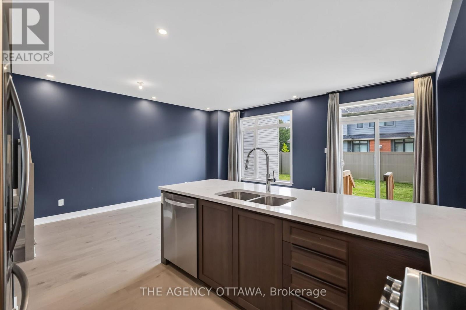 3 Bed, 3 Bath House for Sale in Ottawa – 1202 SPOOR STREET, Ottawa – MLS# X13671138 - Image 11