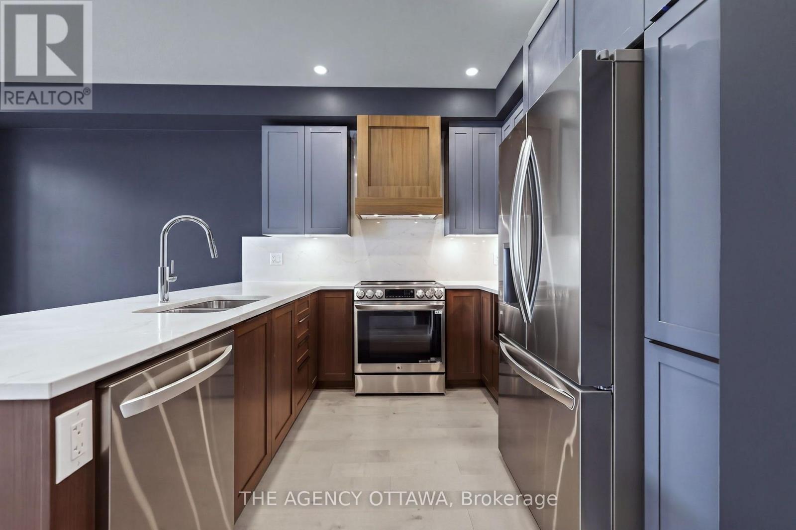 3 Bed, 3 Bath House for Sale in Ottawa – 1202 SPOOR STREET, Ottawa – MLS# X13671138 - Image 13