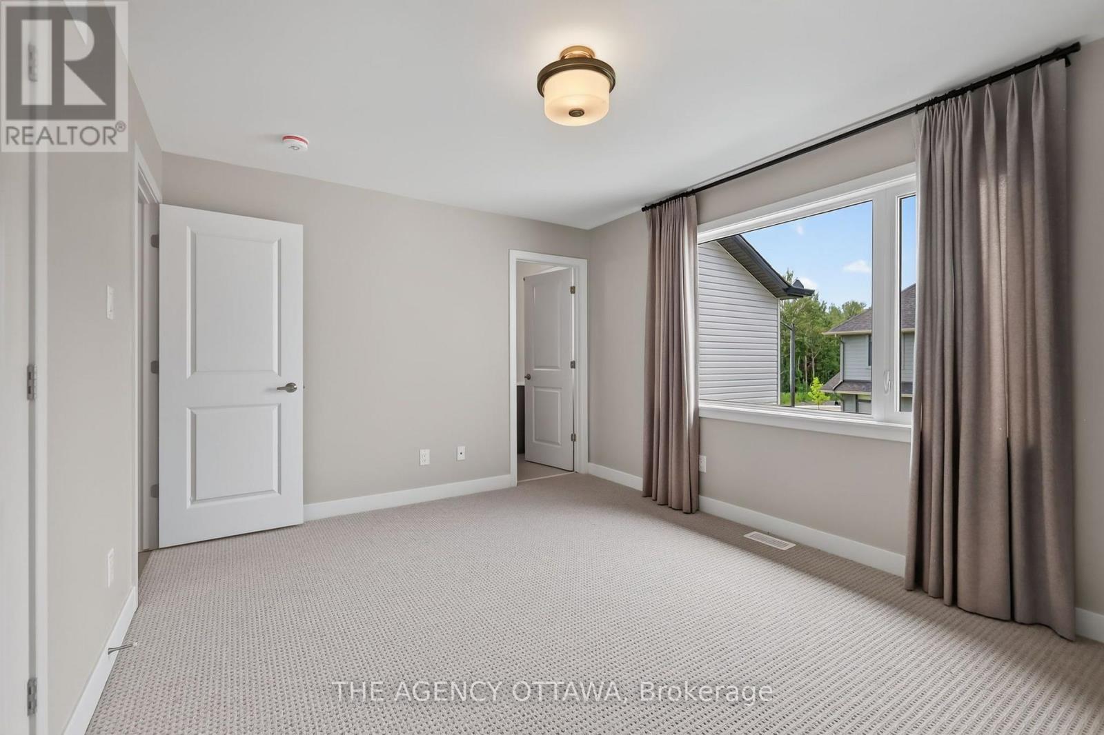 1202 SPOOR STREET - 23