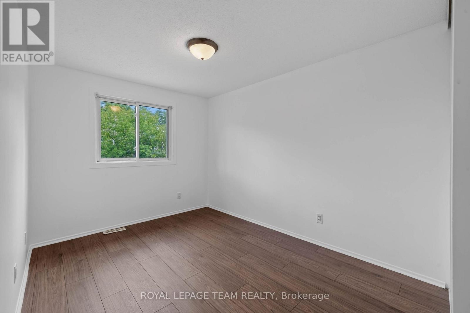 3 Bed, 3 Bath House for Sale in Ottawa – 13 – 1918 BELMORE LANE, Ottawa – MLS# X13671216 - Image 20