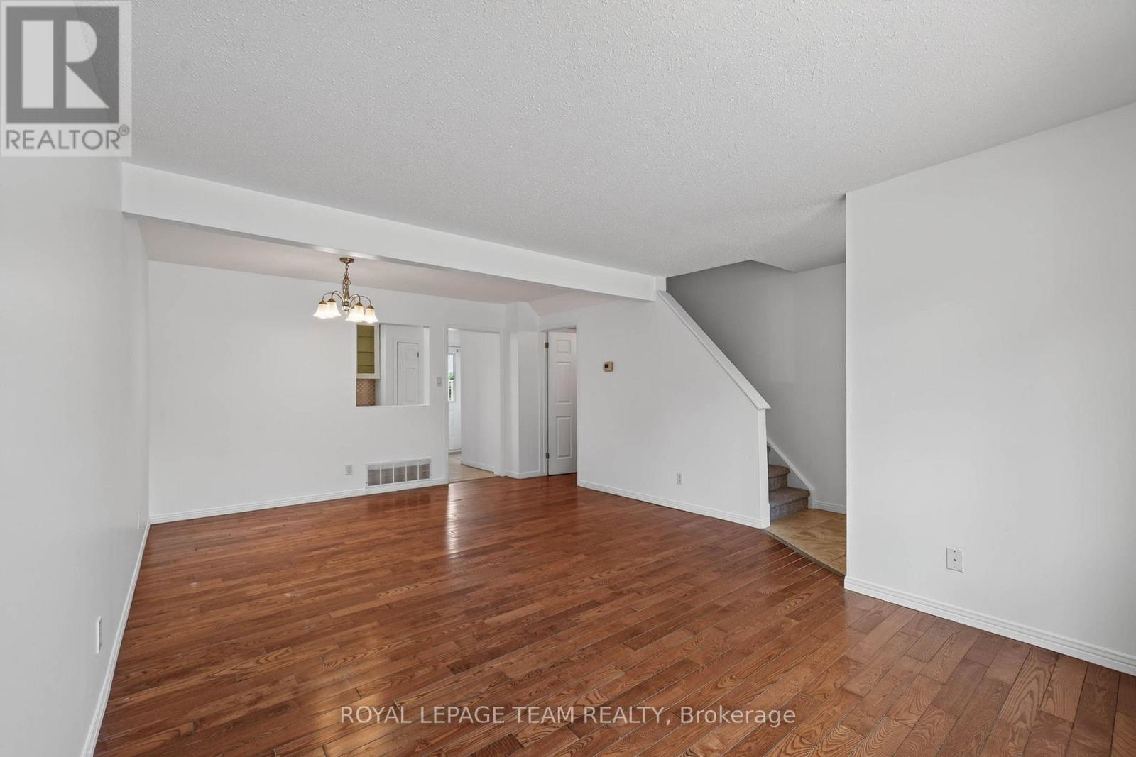 3 Bed, 3 Bath House for Sale in Ottawa – 13 – 1918 BELMORE LANE, Ottawa – MLS# X13671216 - Image 8