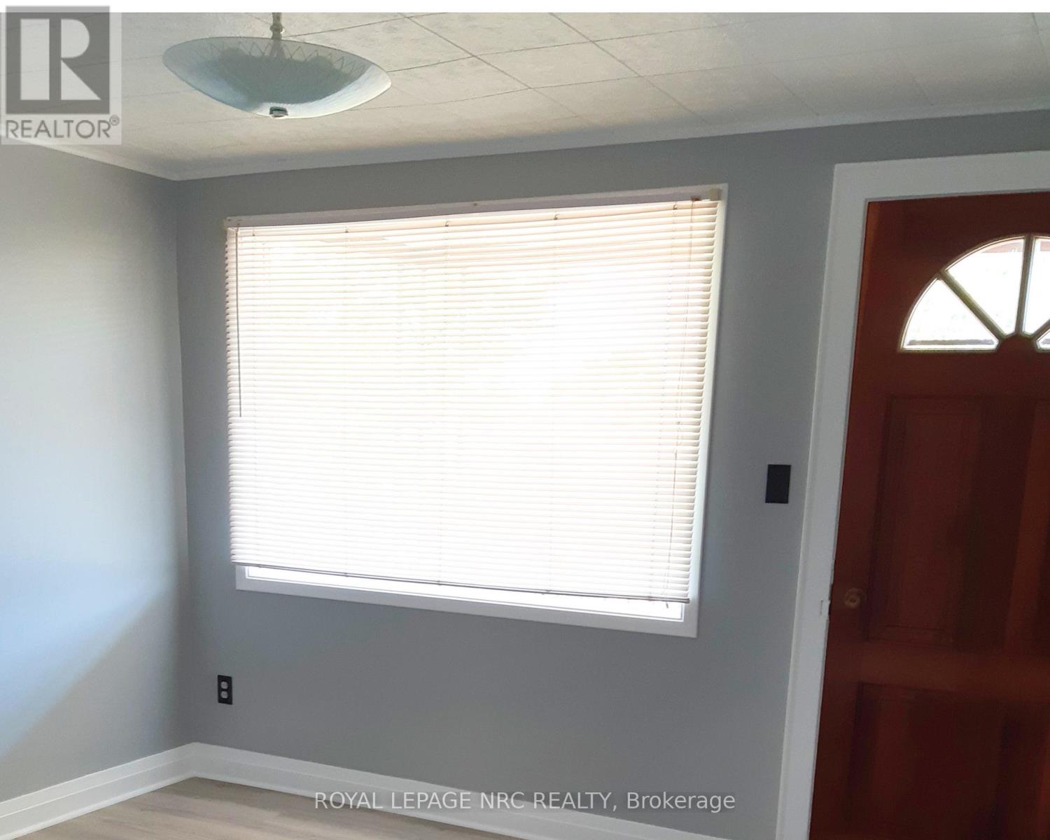 267 MCALPINE AVENUE S - Image 6