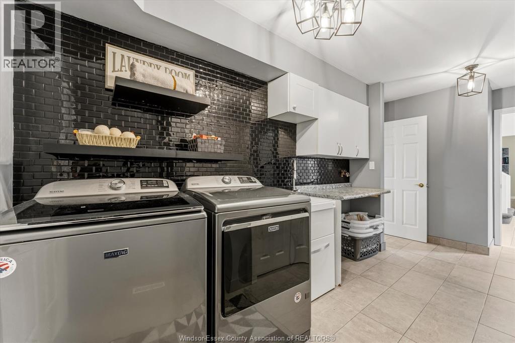 414 CHAMBERS - Image 23