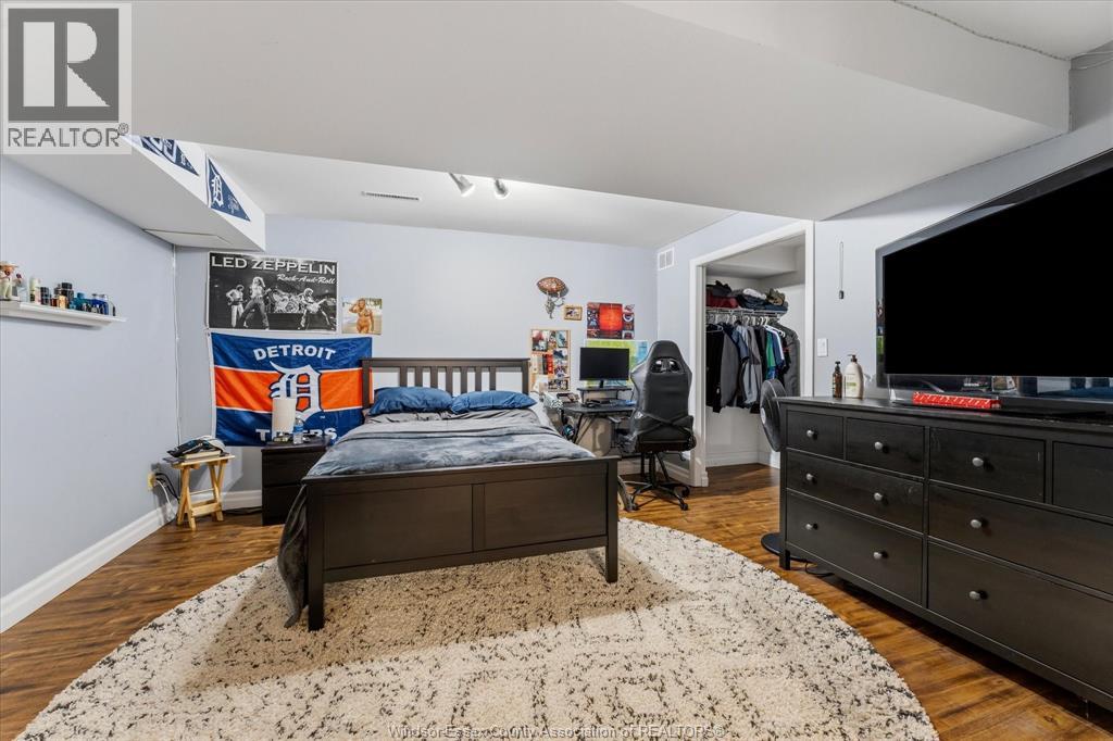 414 CHAMBERS - Image 37