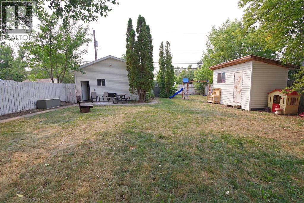 510 10 Street N - Image 22