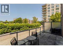 1940 Ironstone Drive Unit# 204, Burlington, ON L7L0E4 Photo 16