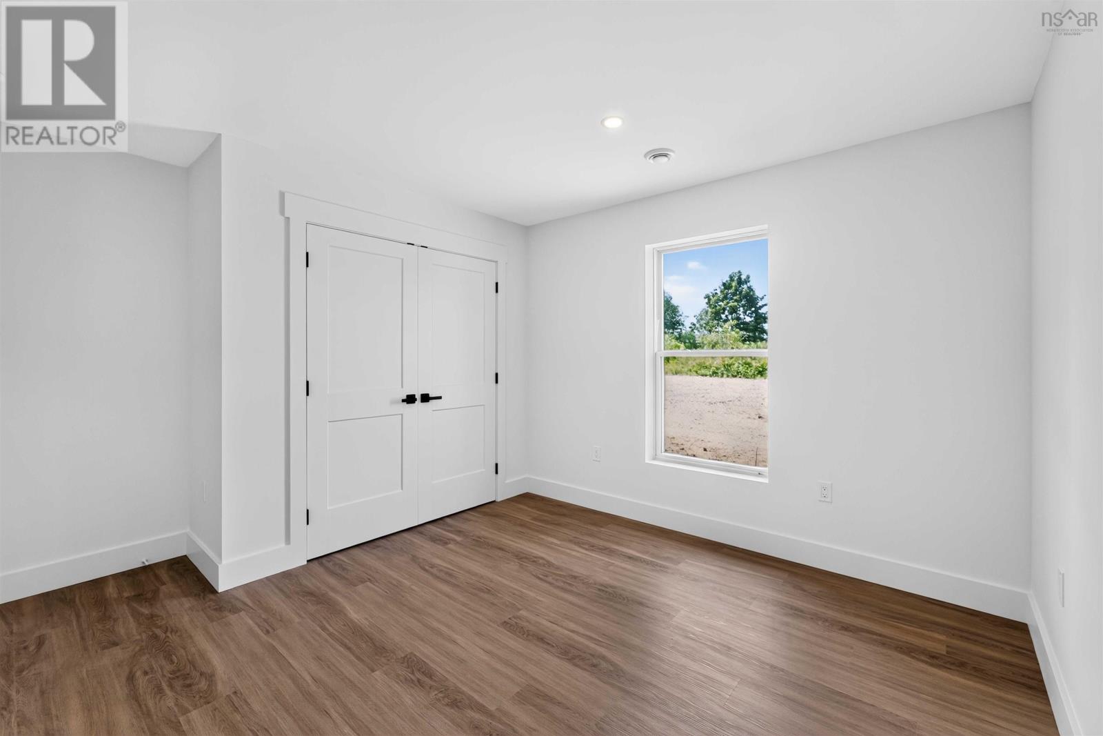 Property 31 of 42 of 6 Deer Haven Drive