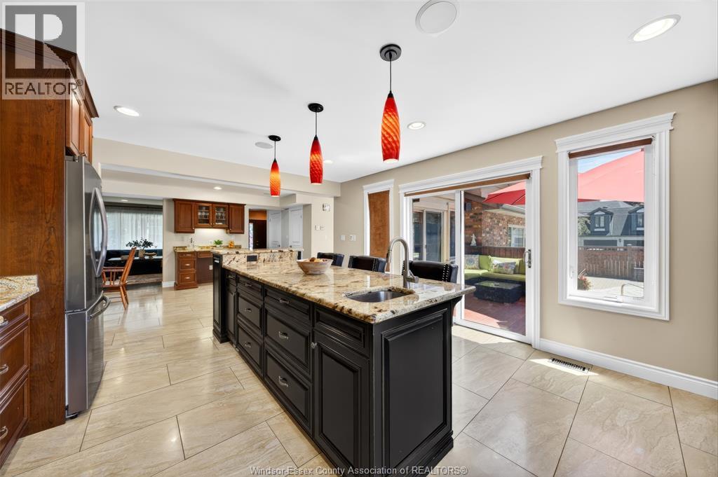 3595 HUNTINGTON - Image 18
