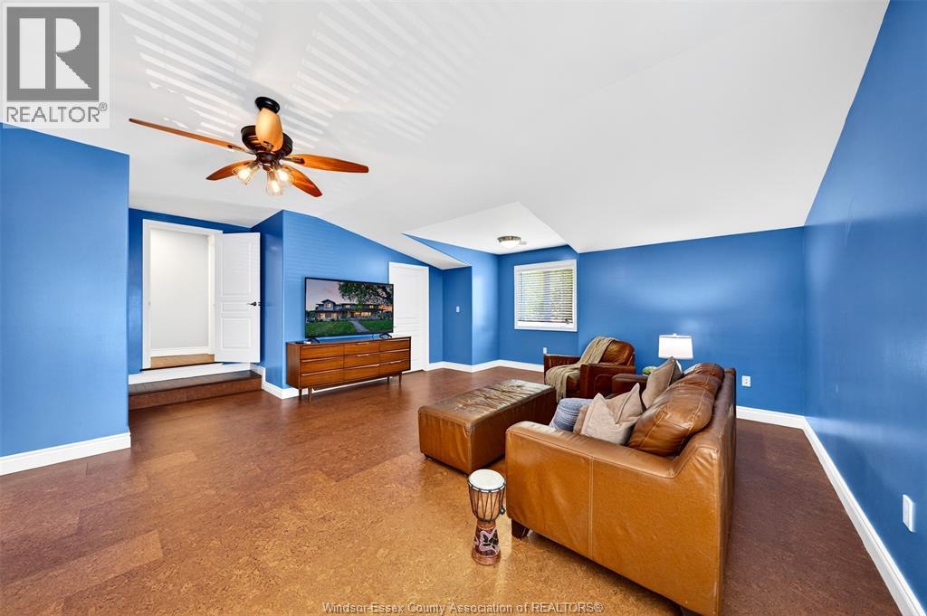 3595 HUNTINGTON - Image 38
