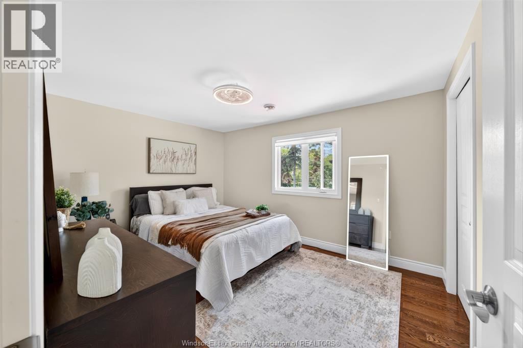 3595 HUNTINGTON - 33