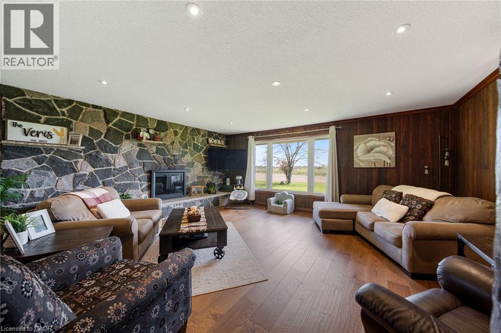 759 CONCESSION 14 WALPOLE - 13
