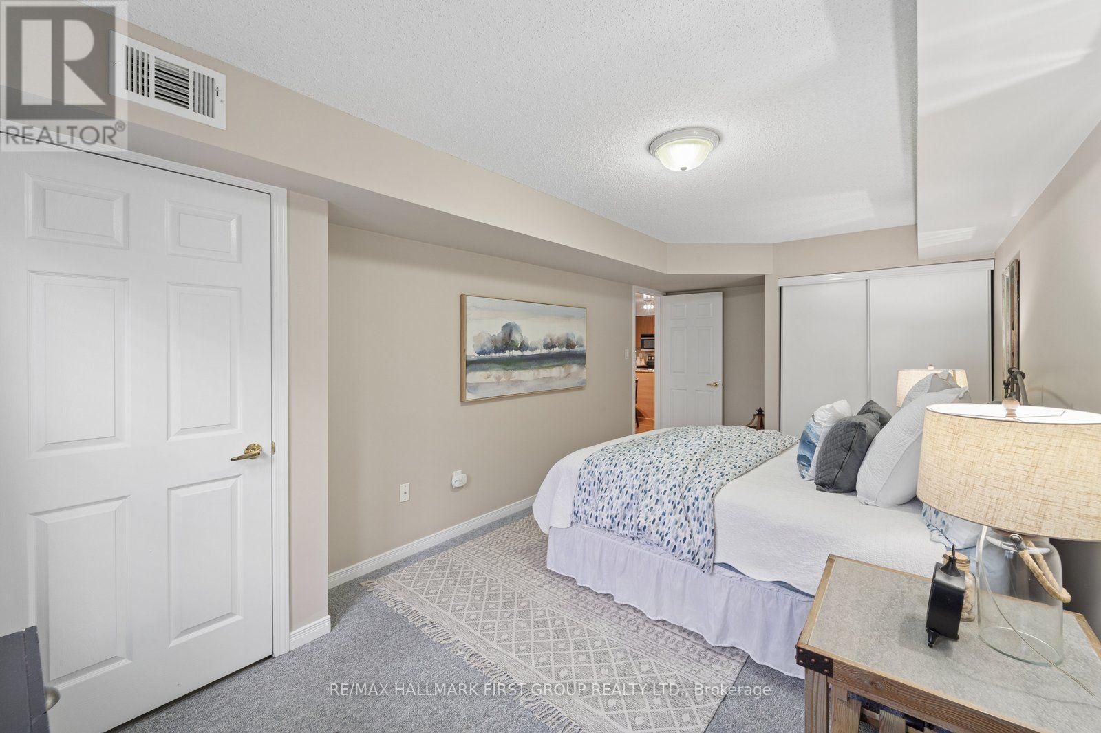 #2 8 PETRA WAY - Image 23
