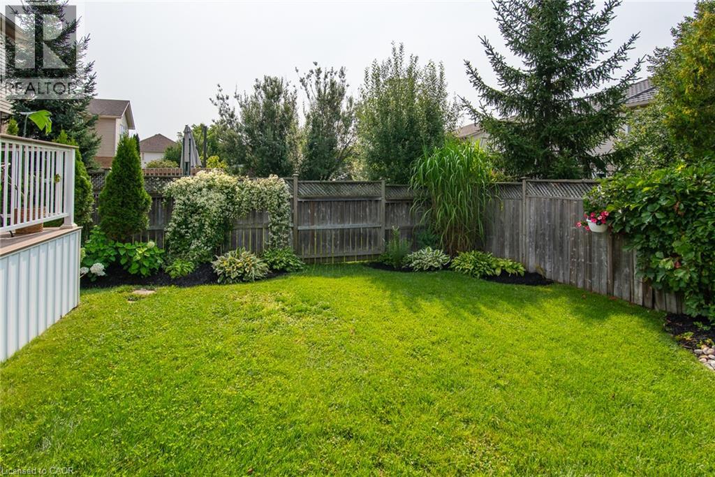 31 STIEFELMEYER Crescent - 44
