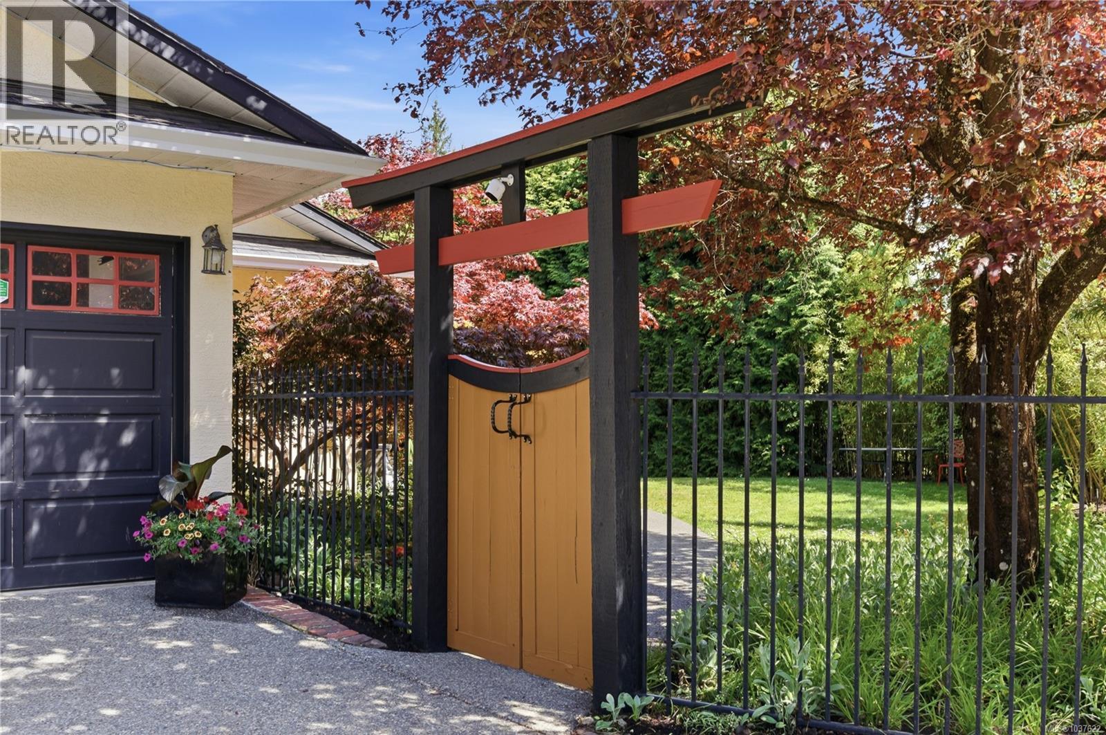 3555 Dougan Dr - 17