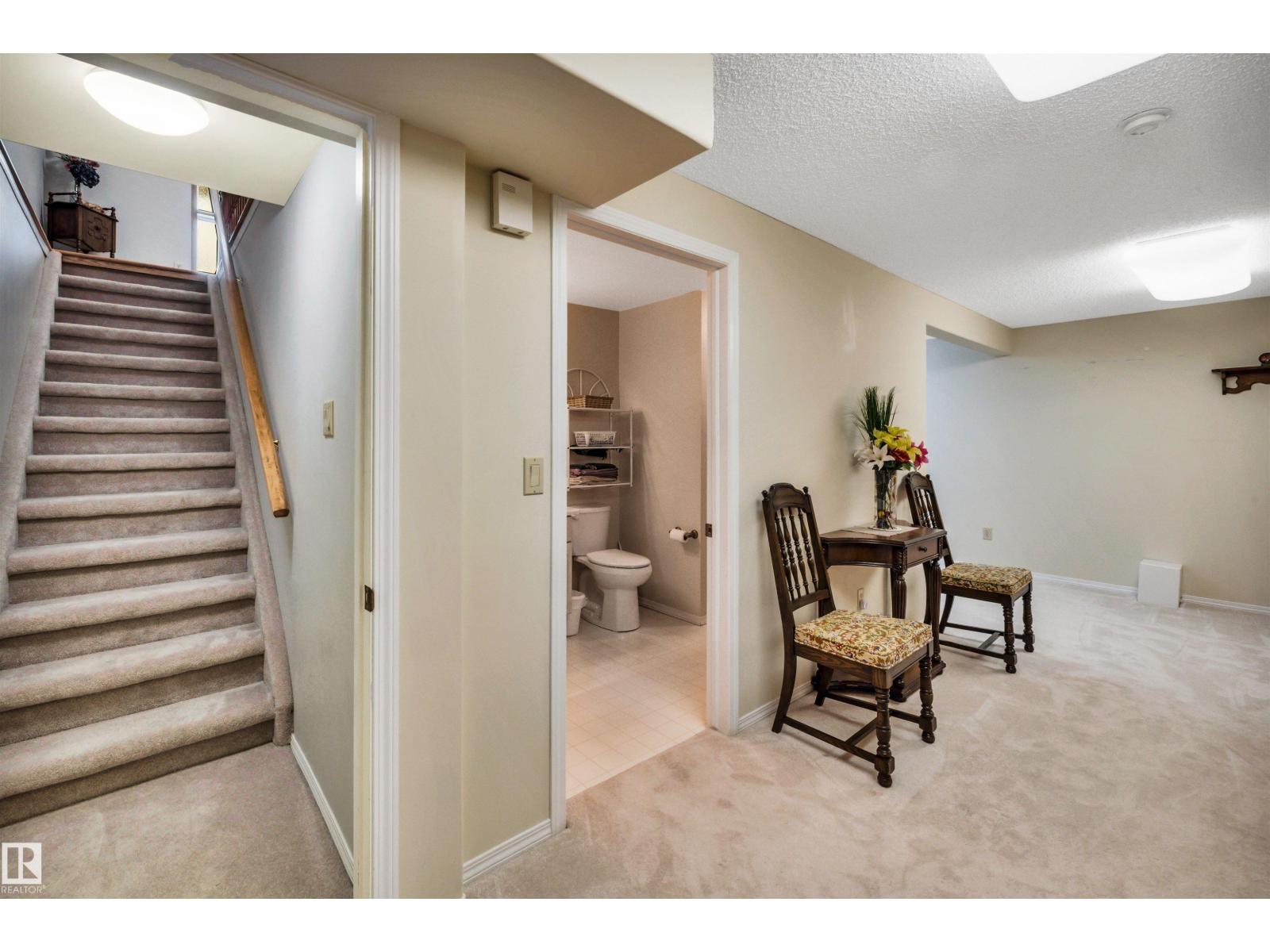 10636 153 Avenue NW - Photo 31