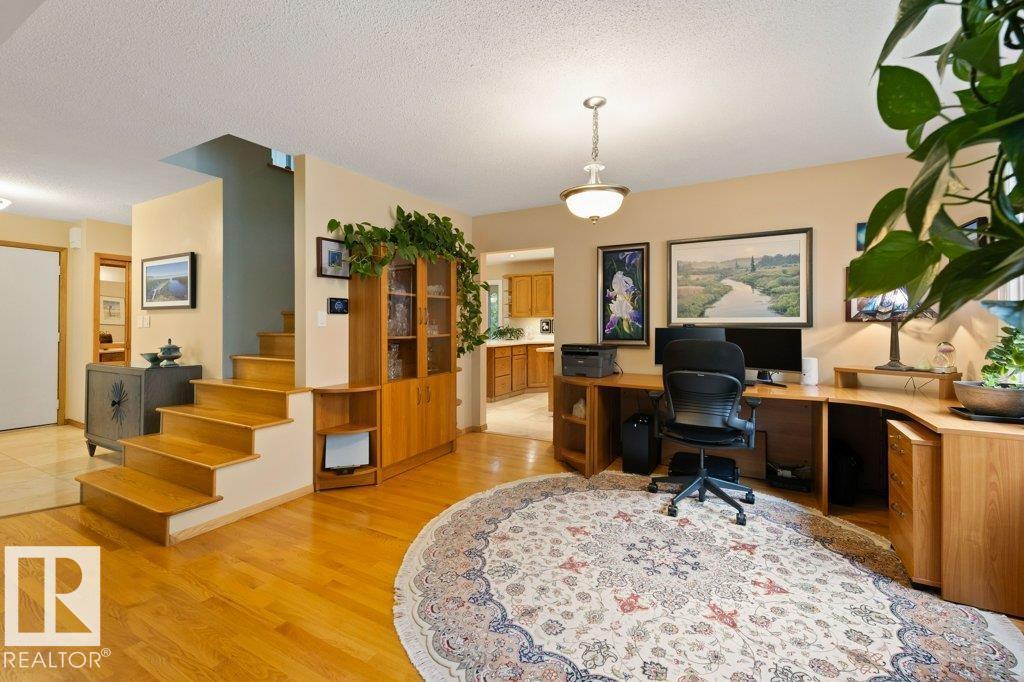 2 GREENWOOD PL - 15