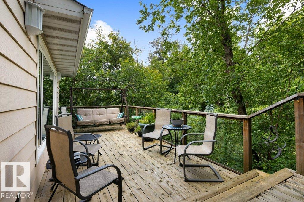 2 GREENWOOD PL - 51