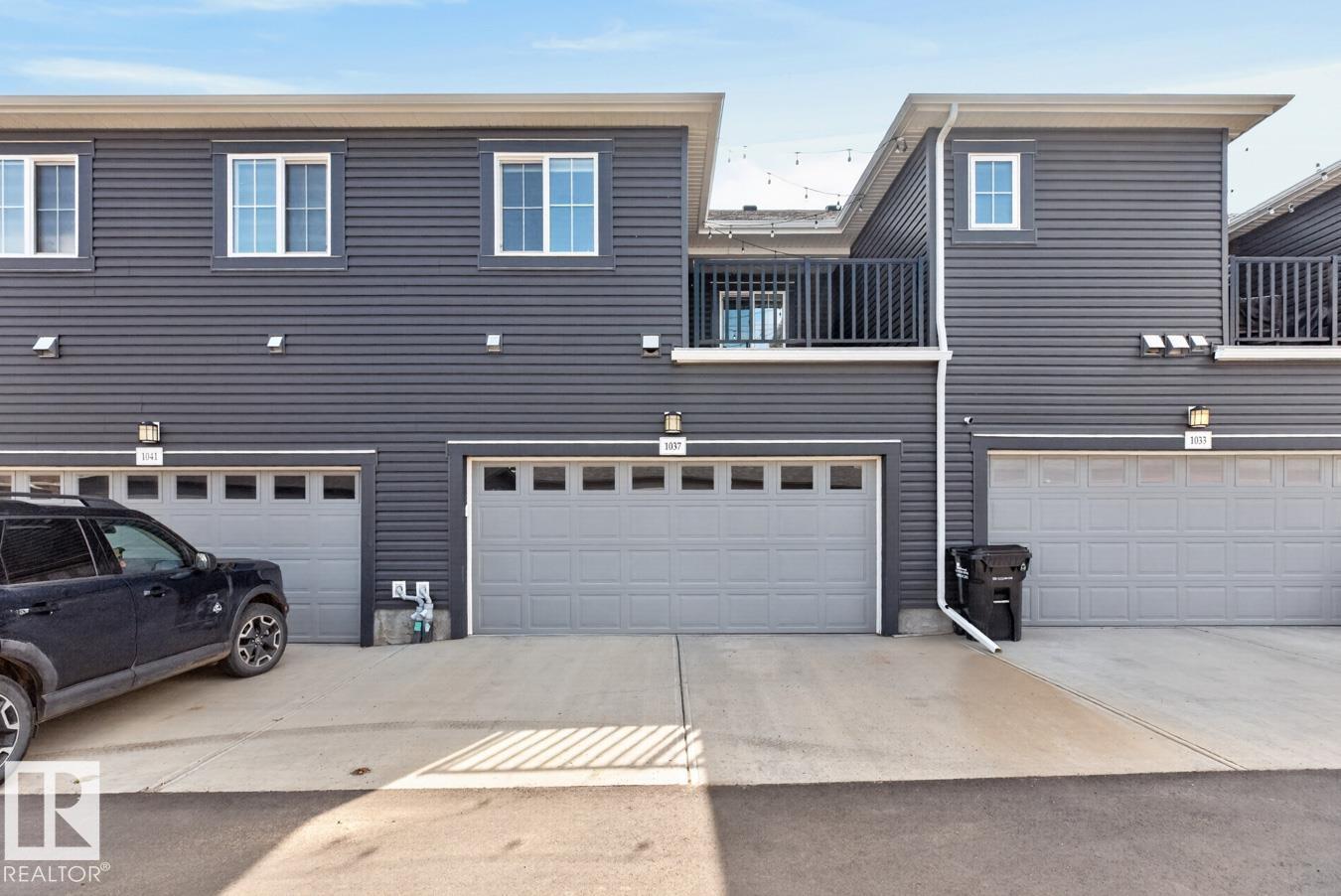 1037 HELEN LAVENDER LN - 35