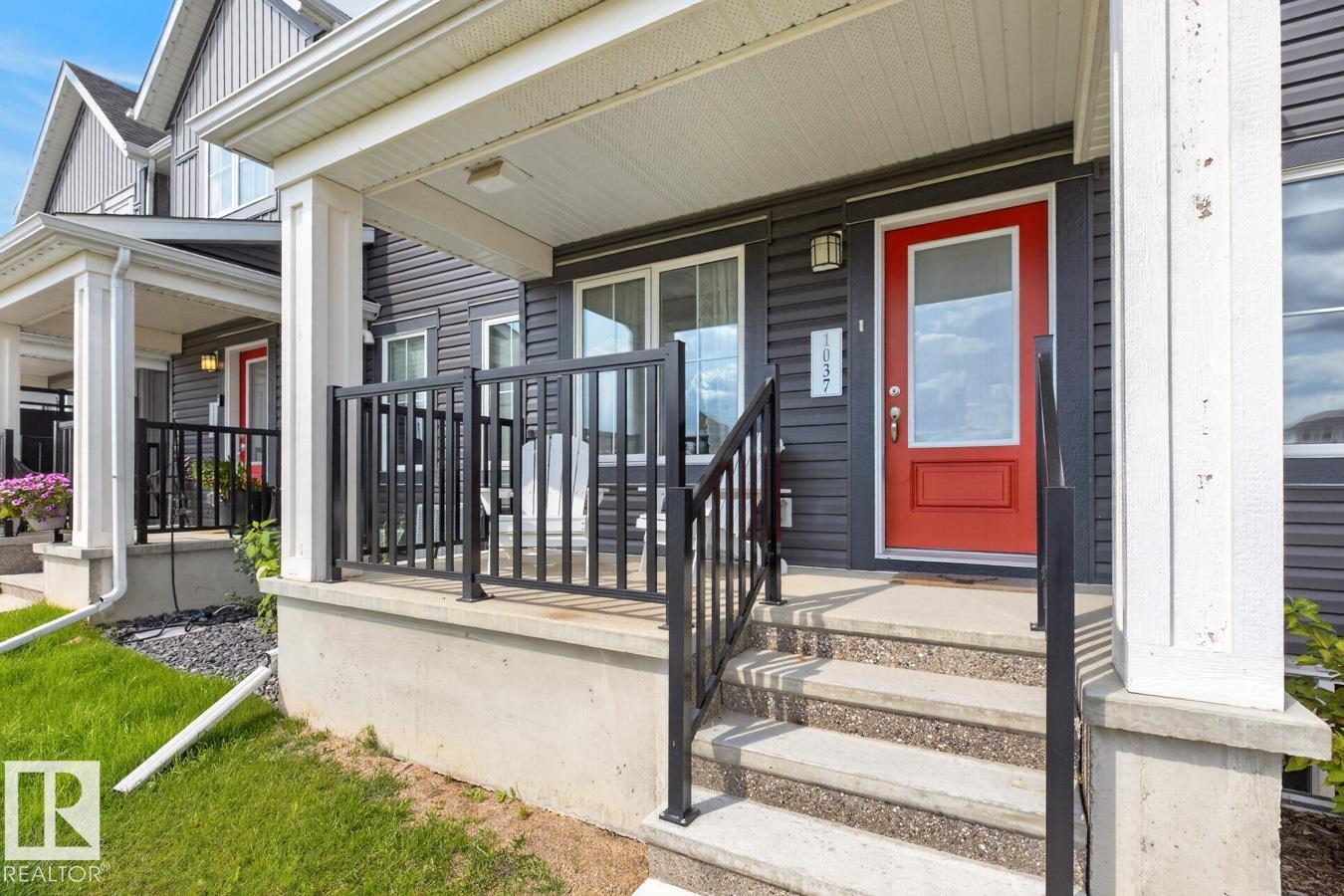 1037 HELEN LAVENDER LN - Image 36