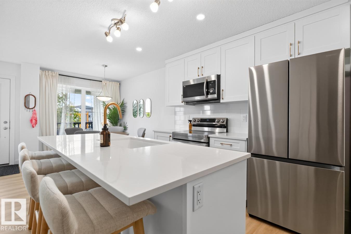 1037 HELEN LAVENDER LN - 5
